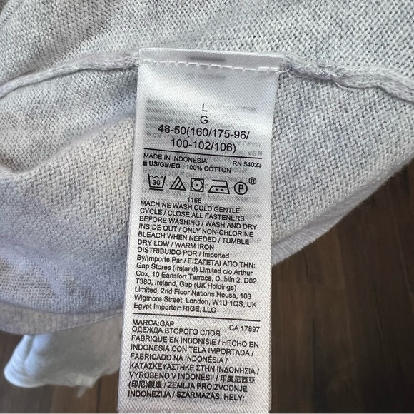 Gap knit, crewneck lightweight cardigan SZ LG - Picture 4 of 4